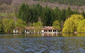 Cottage les Pyrénées au bord de l'eau