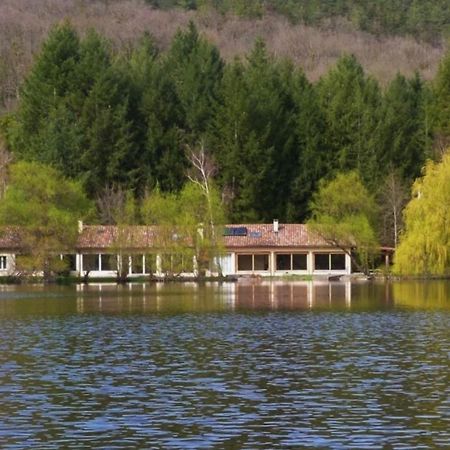 Cottage les Pyrénées au bord de l'eau Barbazan Extérieur photo