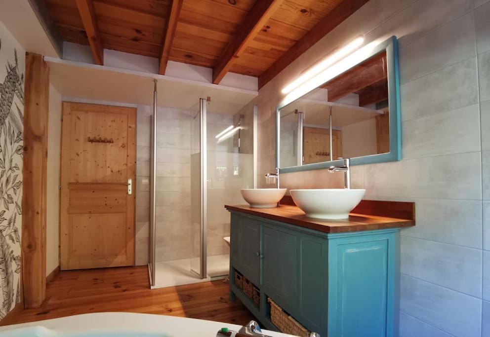 Cottage les Pyrénées au bord de l'eau Barbazan Extérieur photo